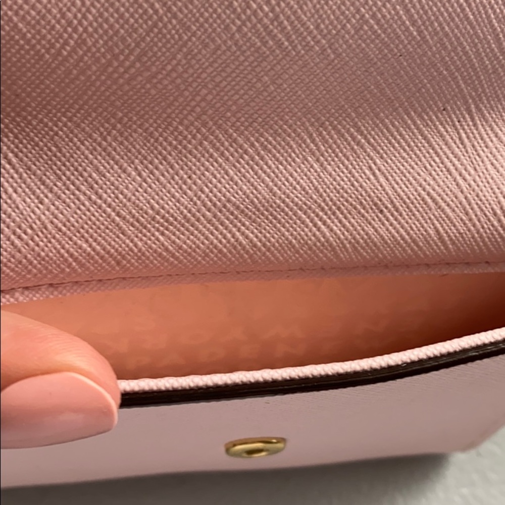 Kate Spade Mini Wallet - Picture 5 of 7